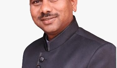 Photo of सांसद प्रभुभाई वसावा ने सूरत और तापी जिलों में जल भंडारण कार्यों के लिए 50 लाख रुपये का अनुदान आवंटित किया।